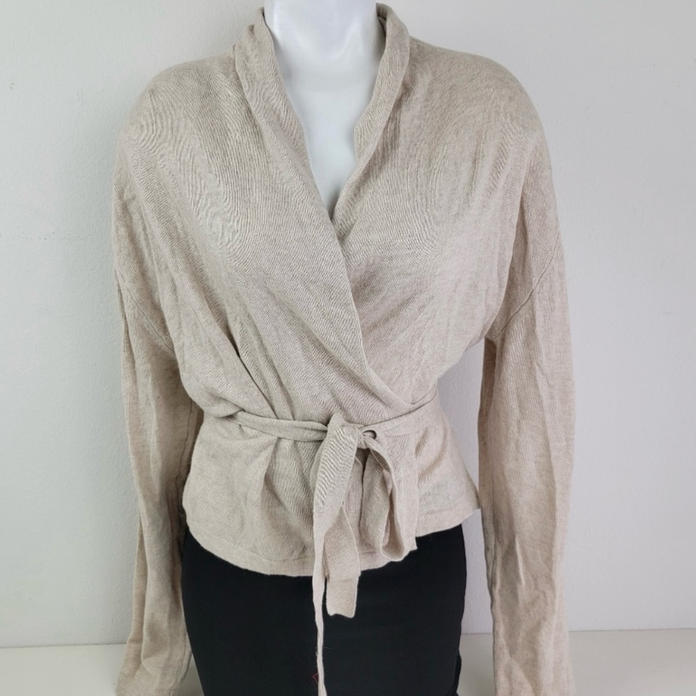 NEW H&M tan long sleeve wrap around waist light cover up. Size Medium